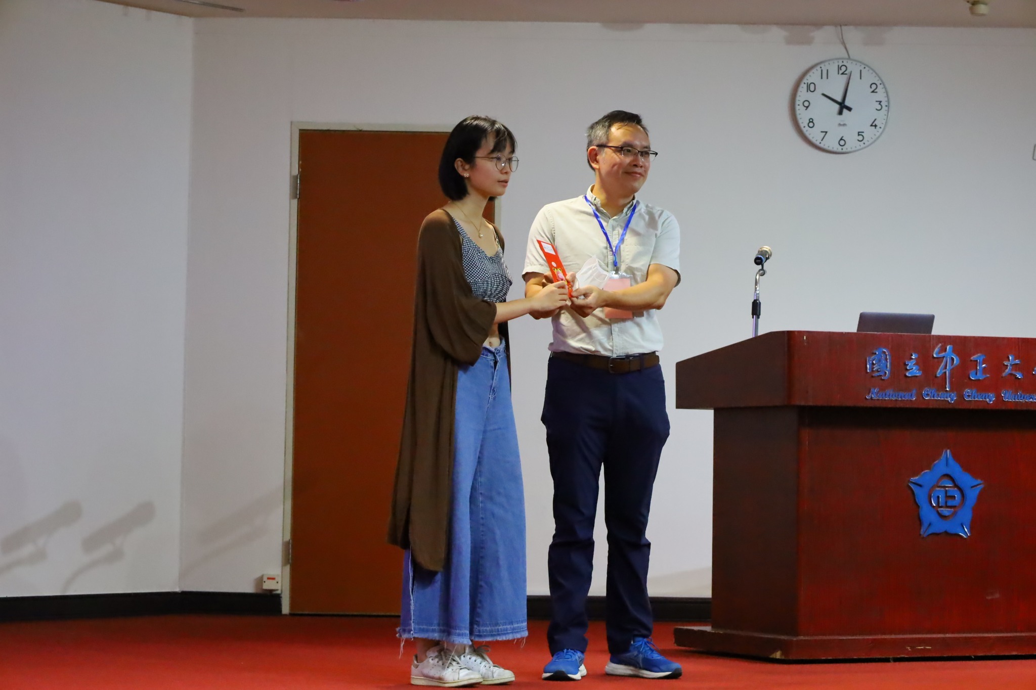Si-Nan Long, ASROC Best Oral Presentation Award